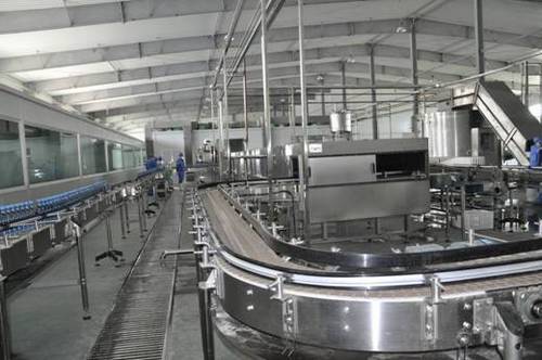 格莱雪冰川水新工厂开动,高端水市场变动