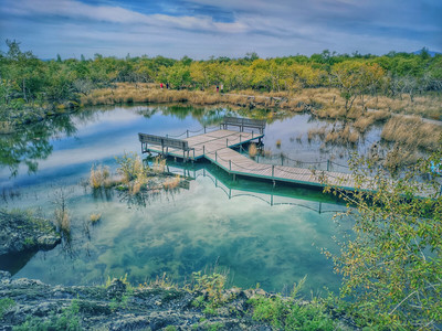 碧水蓝天映奇观，火山遗韵五大连池